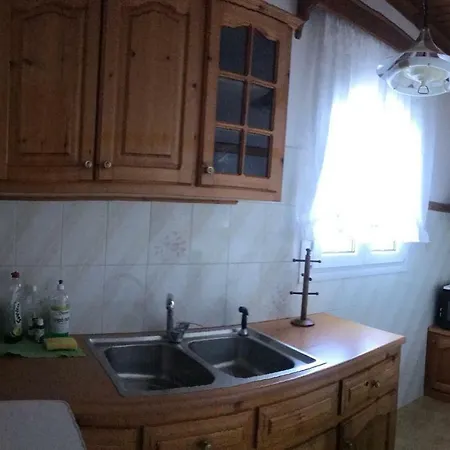 דירה Dimitris House